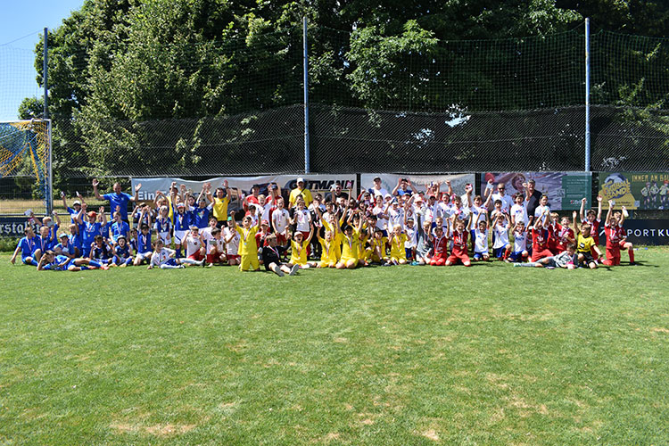 tielnehmende teams